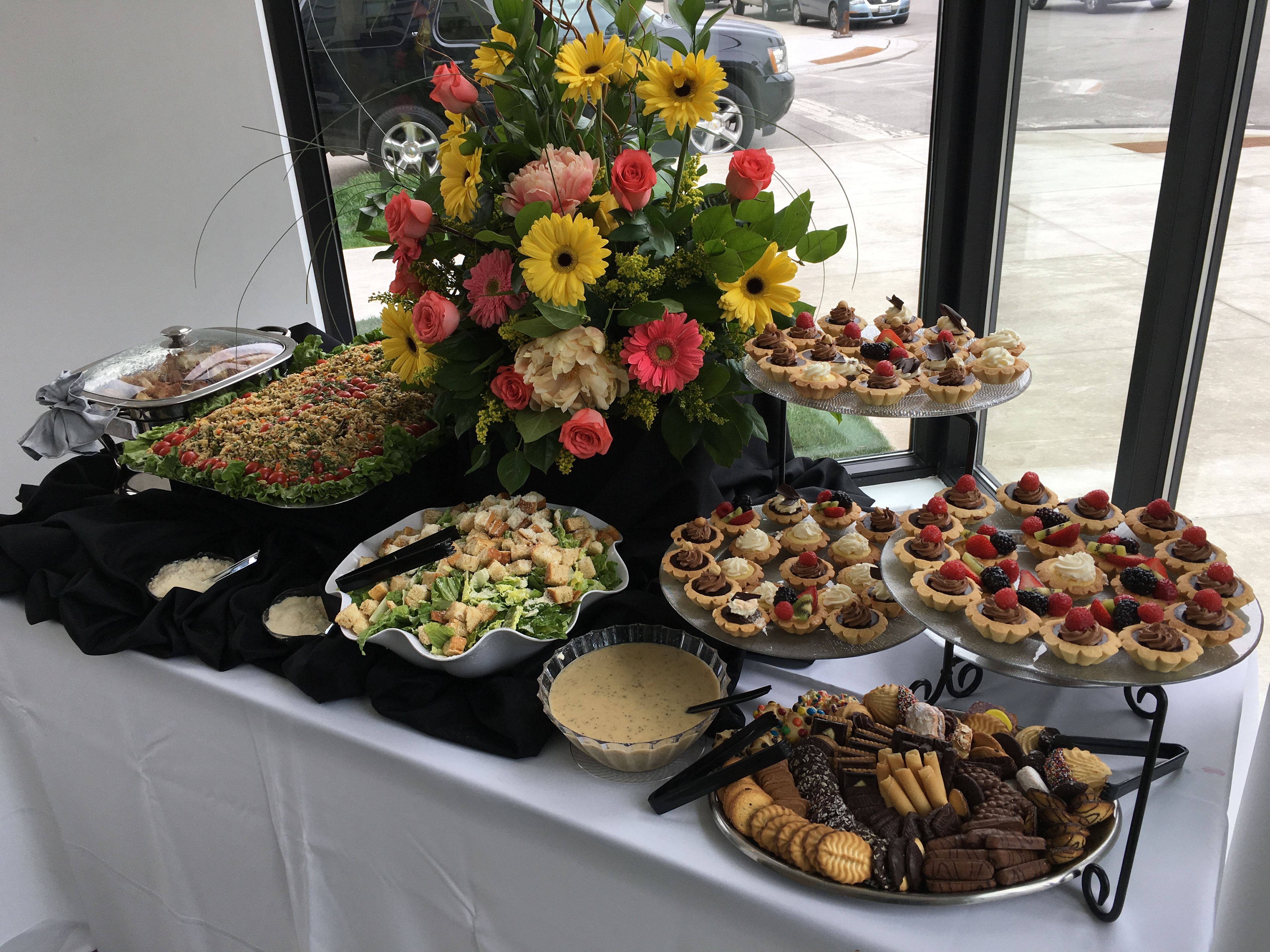 C'est Si Bon catering event